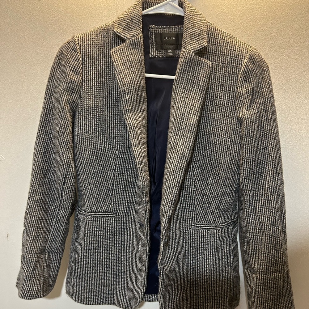 J Crew women’s blazer. Size 00